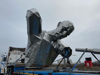 Shipbuilders of Port Glasgow sculpture assembly day 1 Chris Fallen